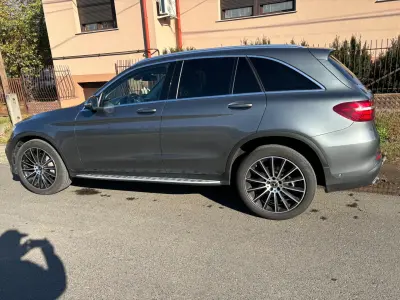 Mercedes-Benz GLC 350 2019 (miniatűr)