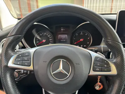 Mercedes-Benz GLC 350 2019 (miniatűr)