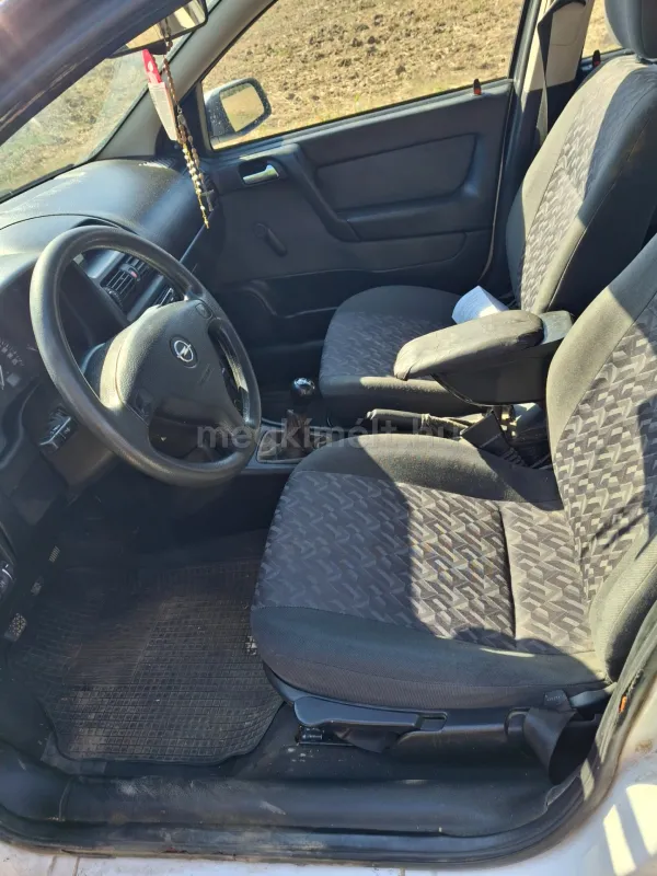 Opel Astra 2002