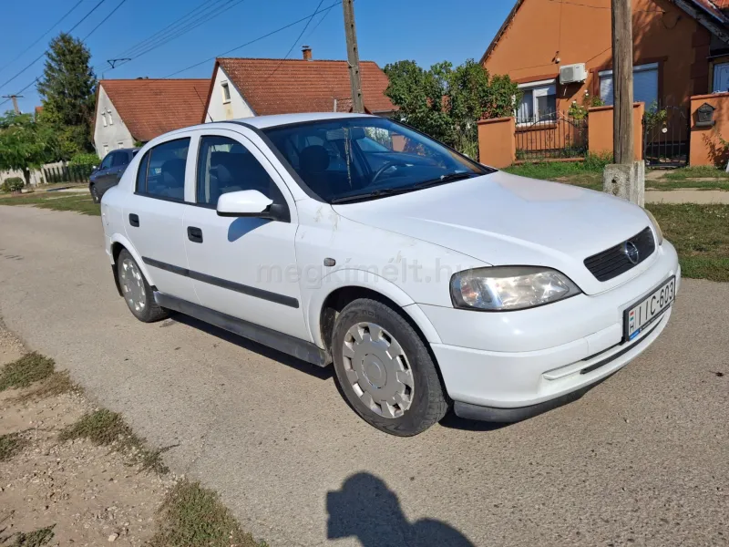 Opel Astra 2002