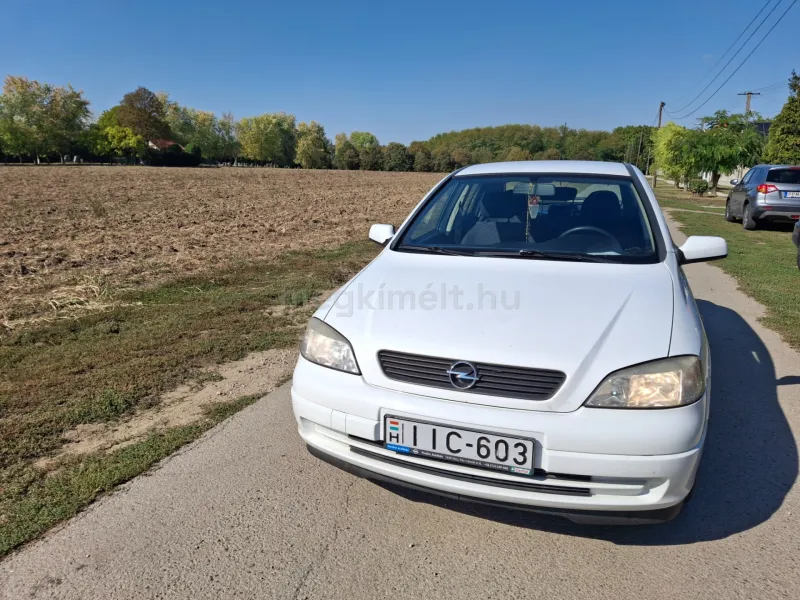 Opel Astra 2002