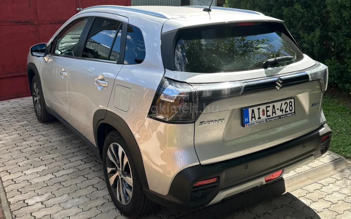 Suzuki SX4 2024