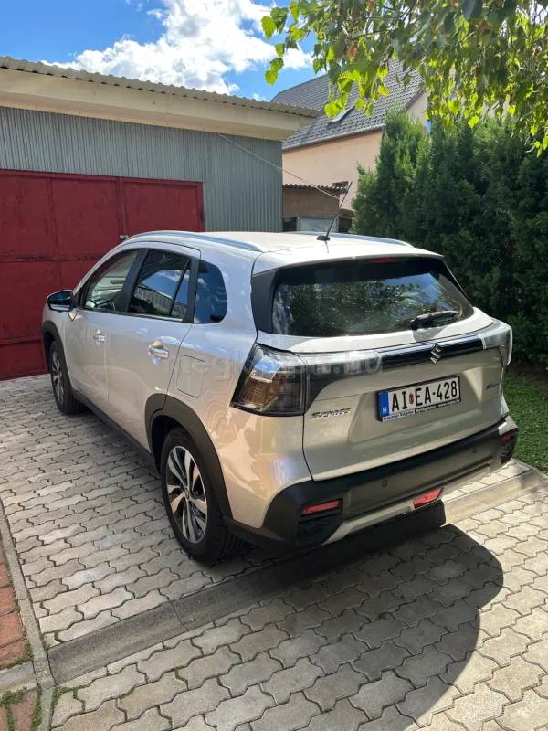 Suzuki SX4 2024
