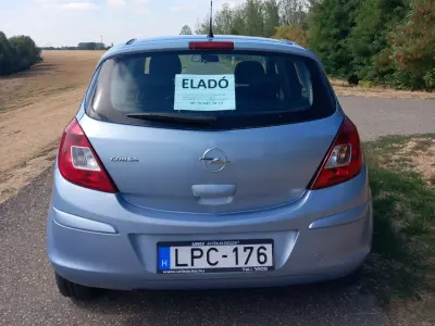 Opel Corsa 2009 (miniatűr)