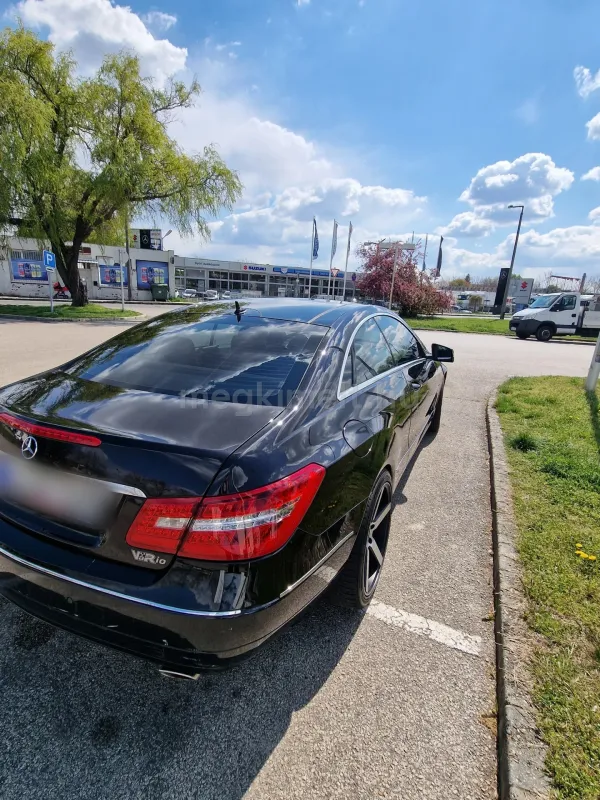 Mercedes-Benz E 350 2010