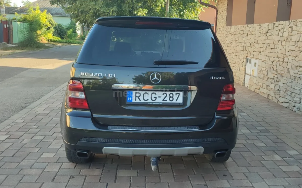 Mercedes-Benz ML 320 2008