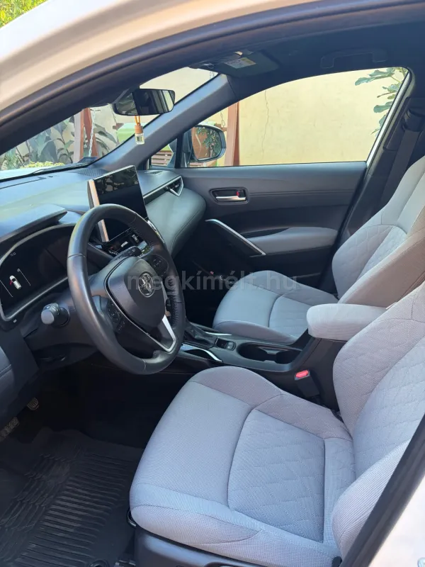 Toyota Corolla Cross 2024