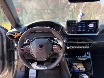 Peugeot 2008 2025 (miniatűr)