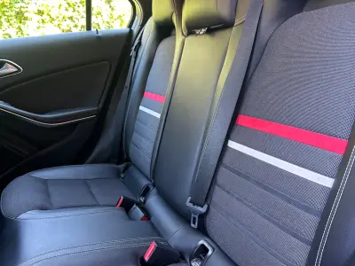 Mercedes-Benz A 200 2012 (miniatűr)