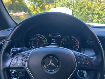 Mercedes-Benz A 200 2012 (miniatűr)