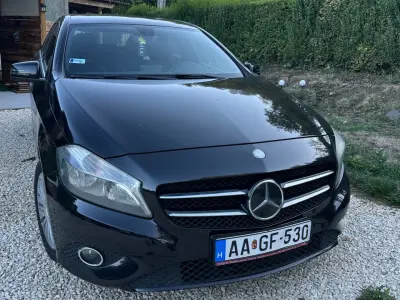 Mercedes-Benz A 200 2012 (miniatűr)