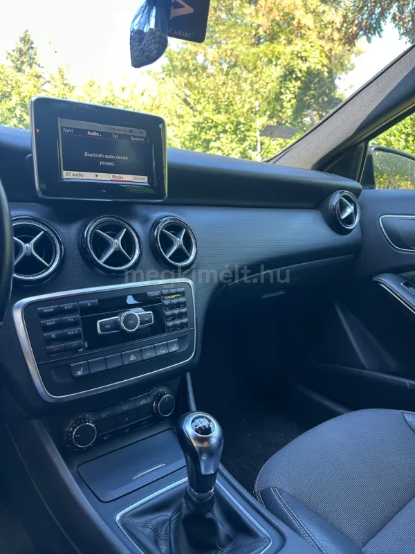Mercedes-Benz A 200 2012