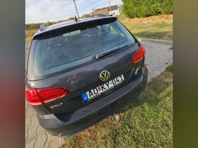 Volkswagen Golf 2020 (miniatűr)