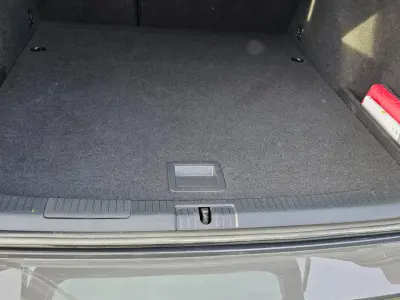 Volkswagen Golf 2020 (miniatűr)