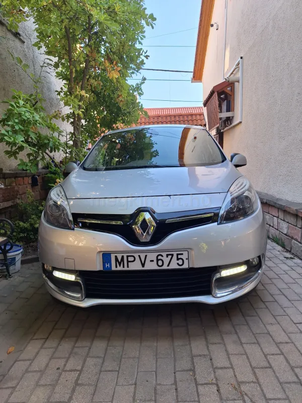 Renault Scenic 2013