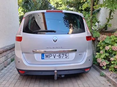Renault Scenic 2013 (miniatűr)