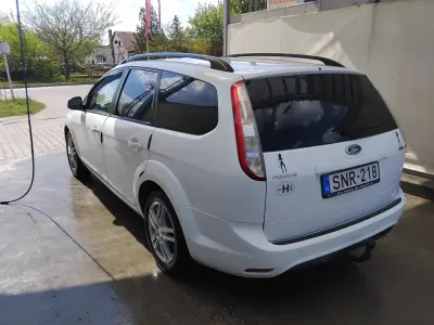 Ford Focus 2011 (miniatűr)