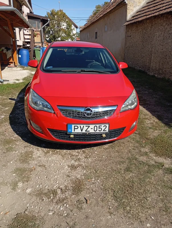 Opel Astra 2010