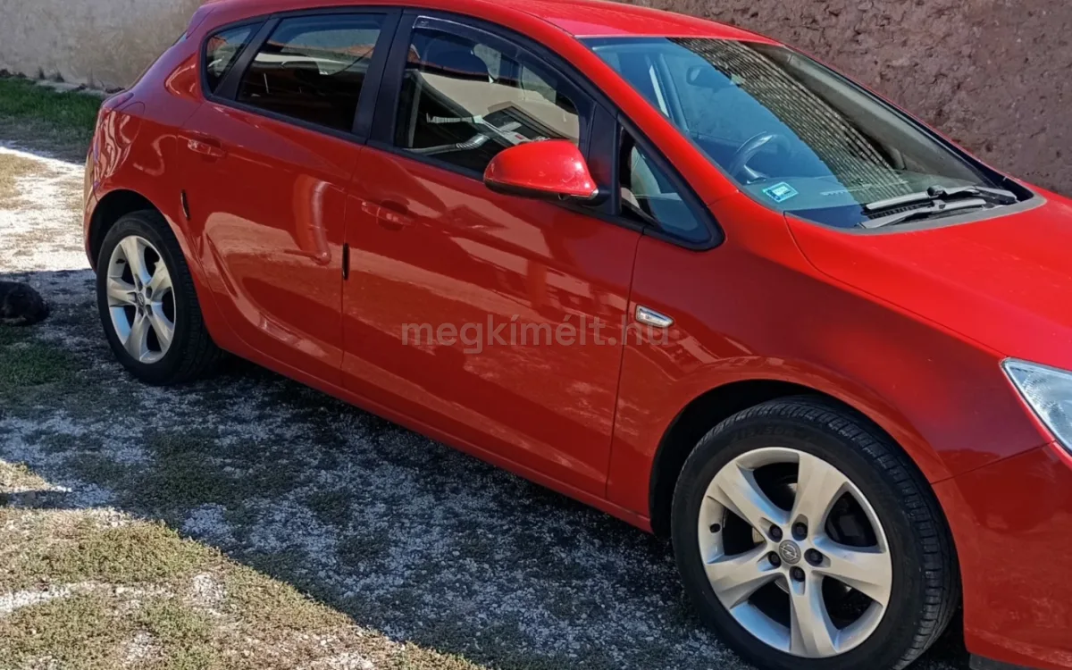 Opel Astra 2010