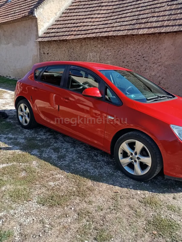 Opel Astra 2010