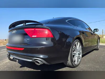 Audi A7 2014 (miniatűr)