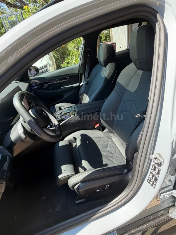 BMW 520 2025