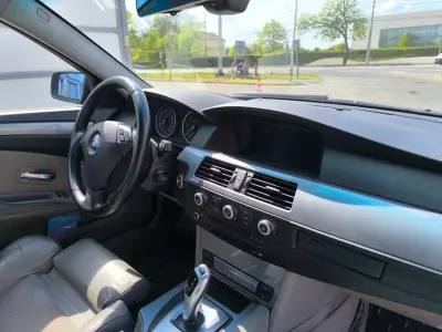 BMW 525 2007 (miniatűr)