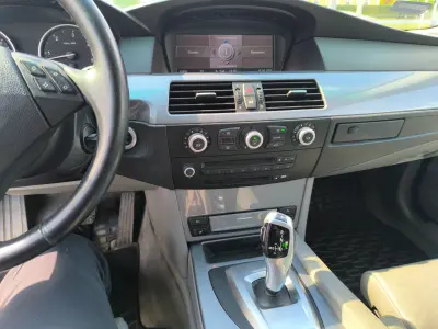 BMW 525 2007 (miniatűr)