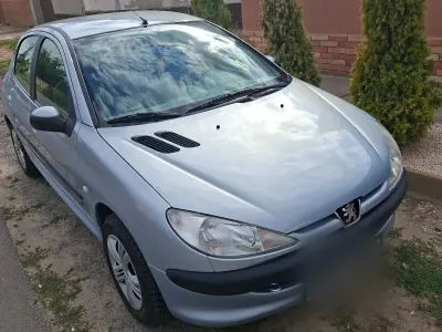 Peugeot 206 2002 (miniatűr)