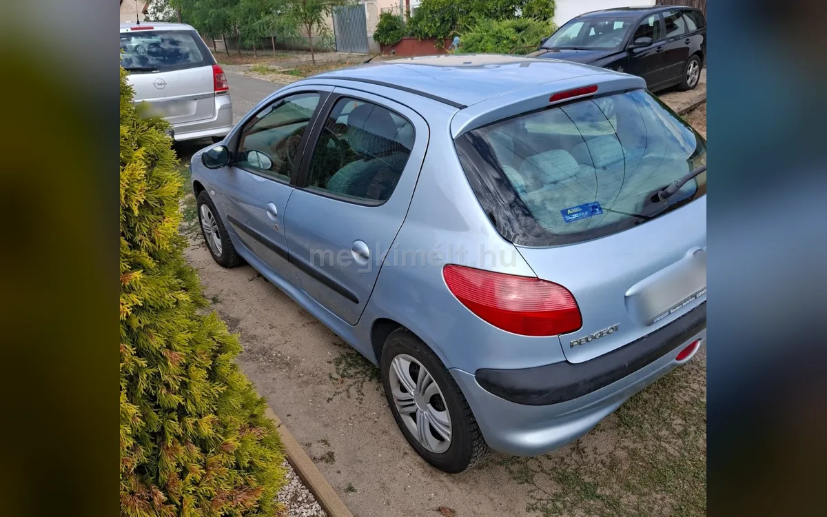 Peugeot 206 2002