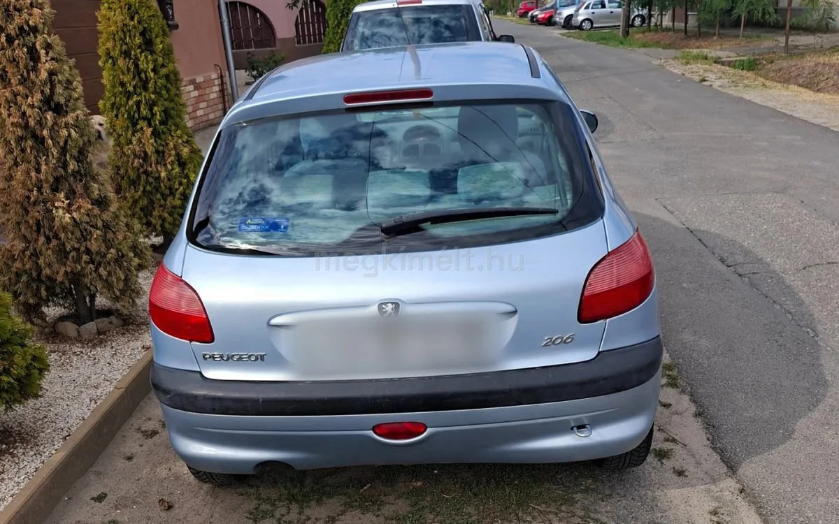 Peugeot 206 2002