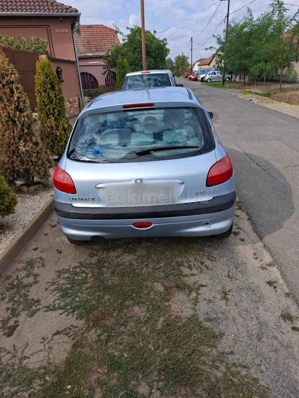 Peugeot 206 2002