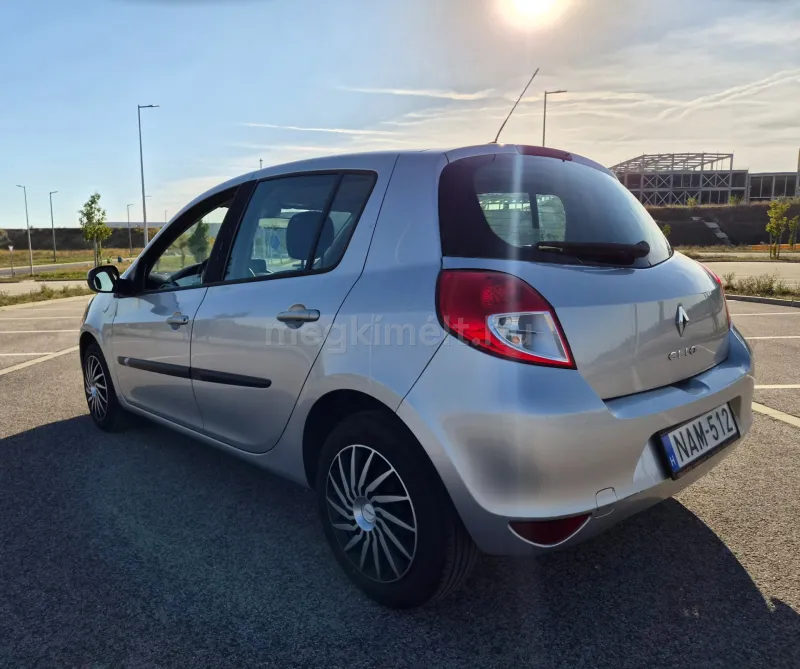 Renault Clio 2011