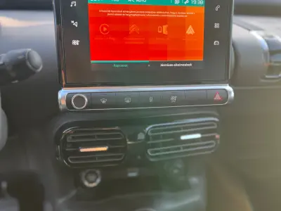 Citroën C4 Cactus 2019 (miniatűr)
