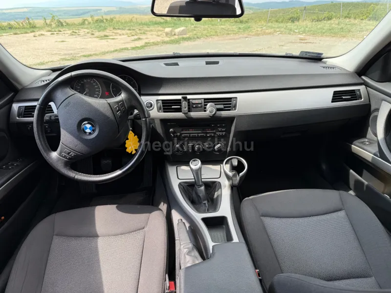 BMW 318 2006