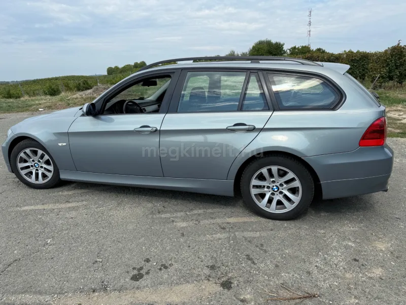 BMW 318 2006