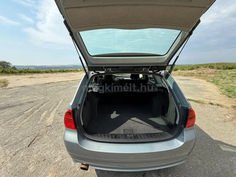 BMW 318 2006