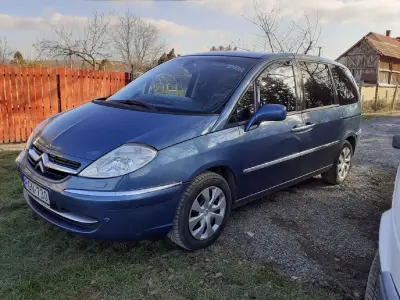 Citroën C8