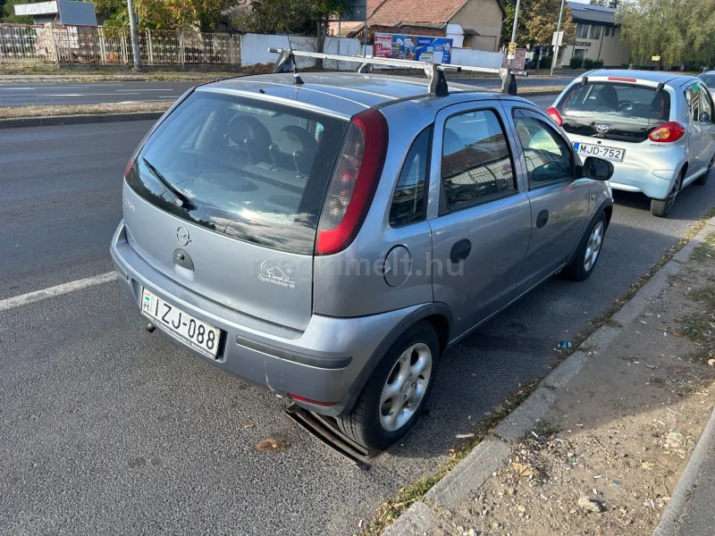 Opel Corsa 2004
