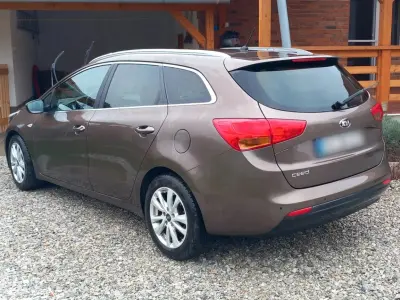 Kia cee'd Sportswagon 2014 (miniatűr)