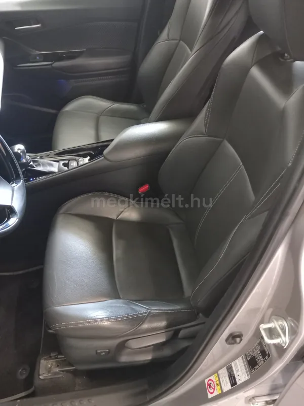 Toyota C-HR 2019