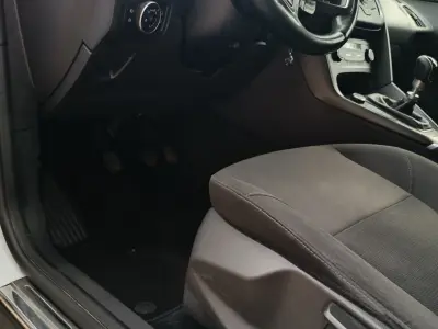 Ford Focus 2018 (miniatűr)