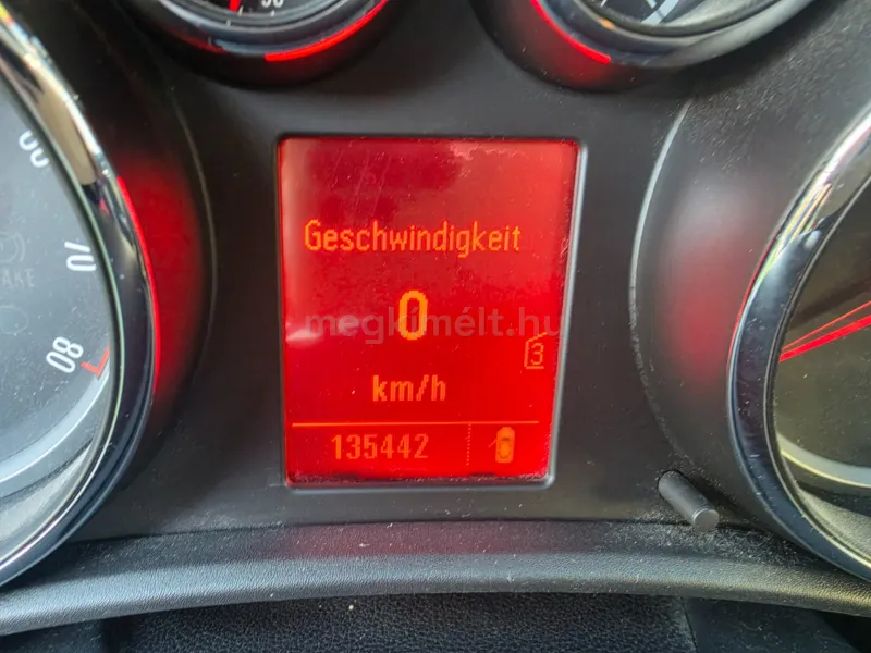 Opel Astra 2010