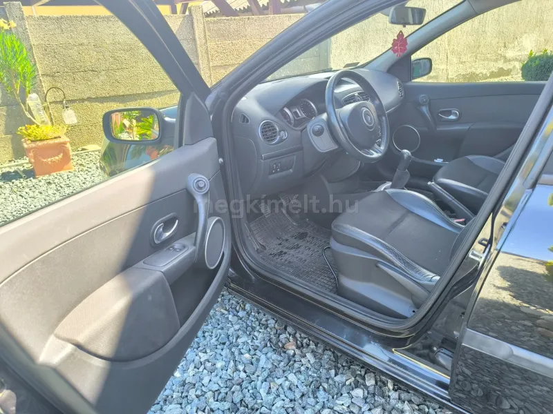 Renault Clio 2006