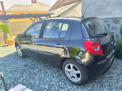 Renault Clio 2006 (miniatűr)