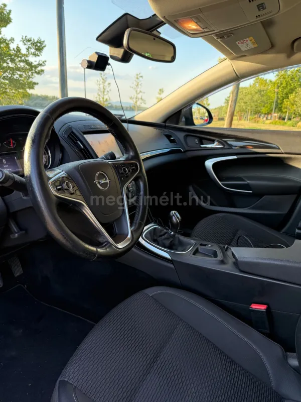 Opel Insignia 2015