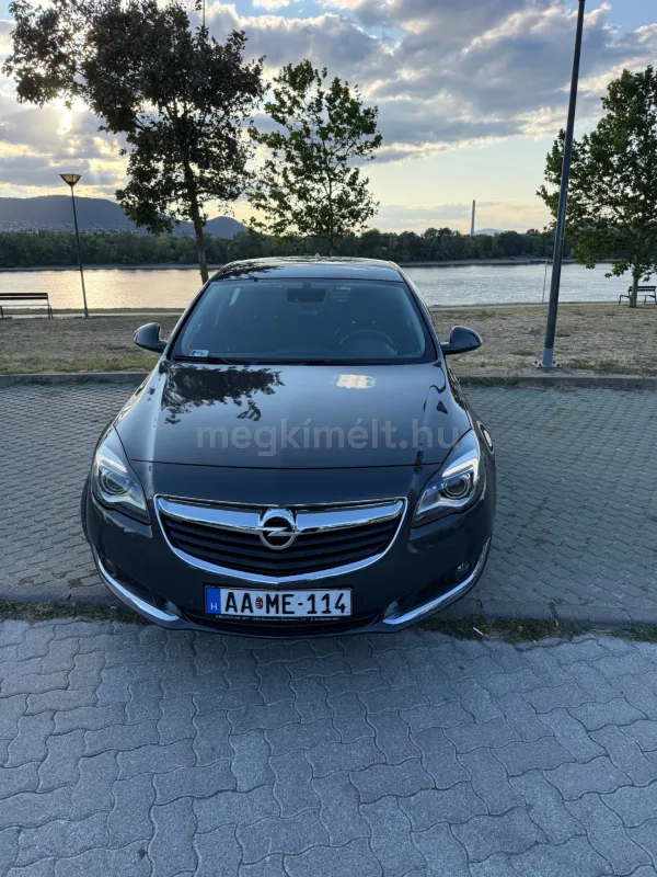 Opel Insignia 2015