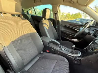Opel Insignia 2015 (miniatűr)