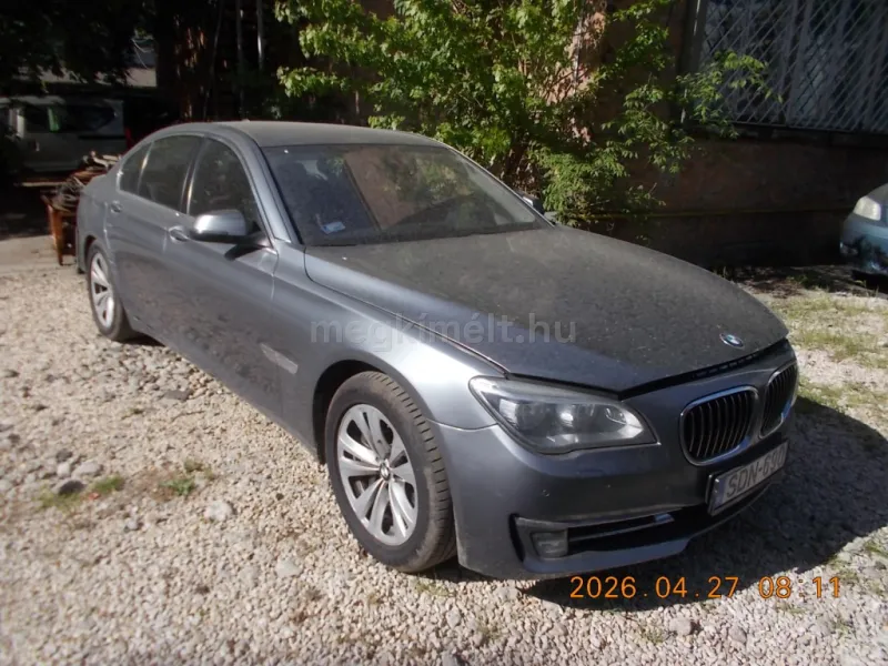 BMW 750 2015
