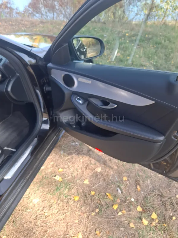 Mercedes-Benz C 300 2020